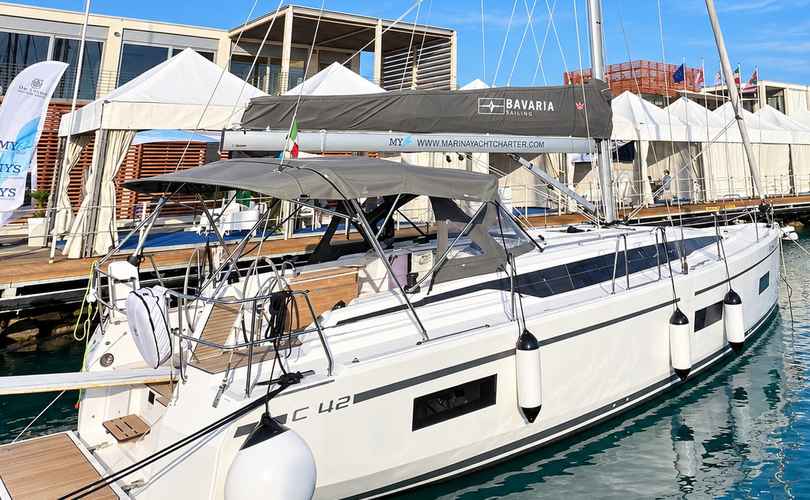 Photo Bavaria C42 (2023)