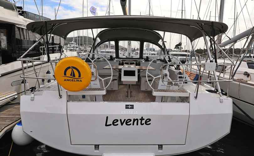 Photo Bavaria C42 (2024)