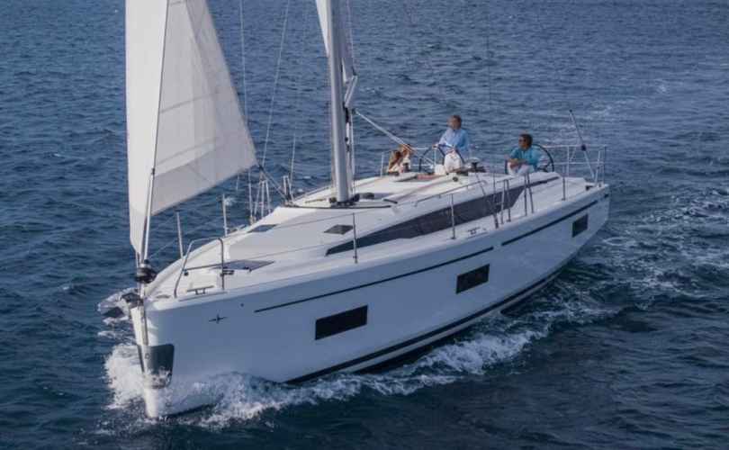 Bavaria C42