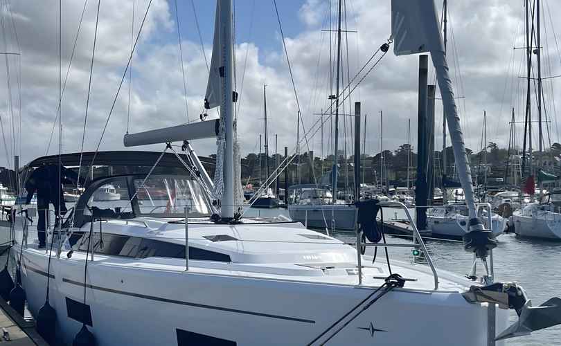 Photo Bavaria C42 (2024)