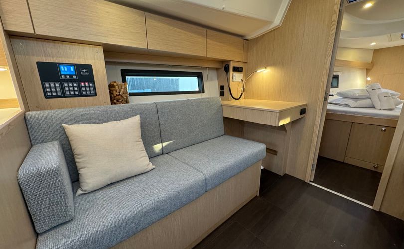 Photo Bavaria C42 (2024)
