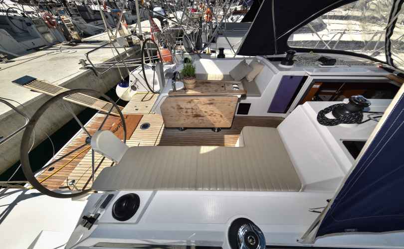 Bavaria C42