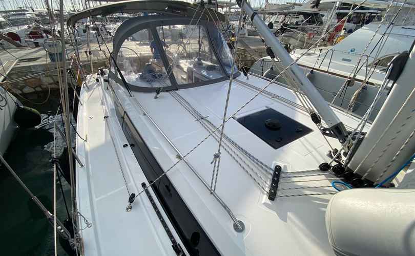 Photo Bavaria C42 (2022)