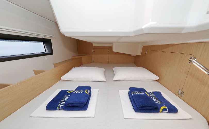 Photo Bavaria C42 (2024)