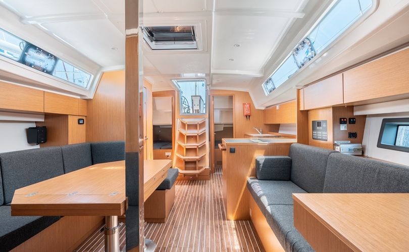 Bavaria C42
