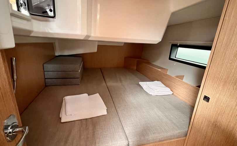 Photo Bavaria C42 (2024)