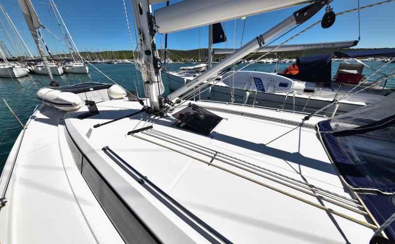 Bavaria C42
