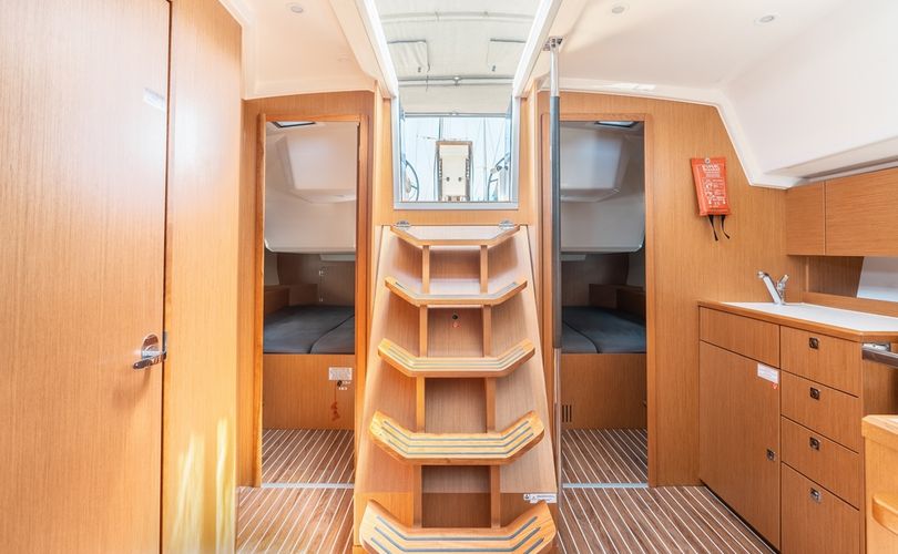 Bavaria C42