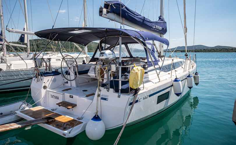 Photo Bavaria C42 (2022)