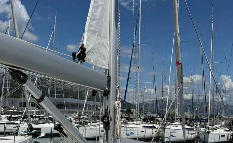 Photo Bavaria C42 (2025)