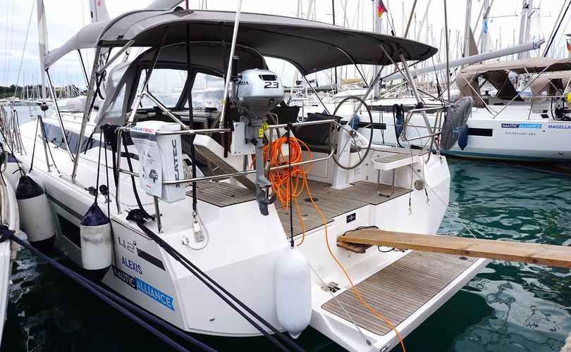 Bavaria C42