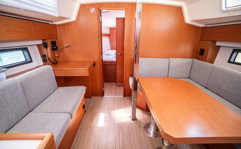 Photo Bavaria C42 (2022)