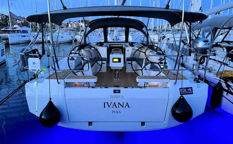 Photo Bavaria C42 (2024)