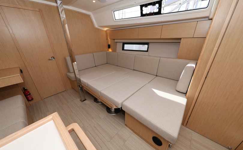 Photo Bavaria C42 (2024)