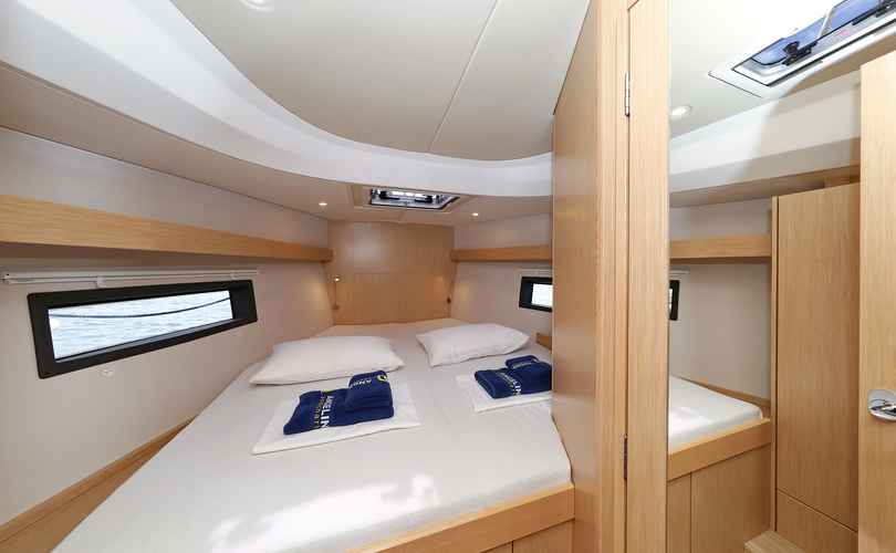 Photo Bavaria C42 (2024)