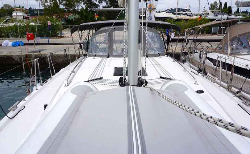 Bavaria C42