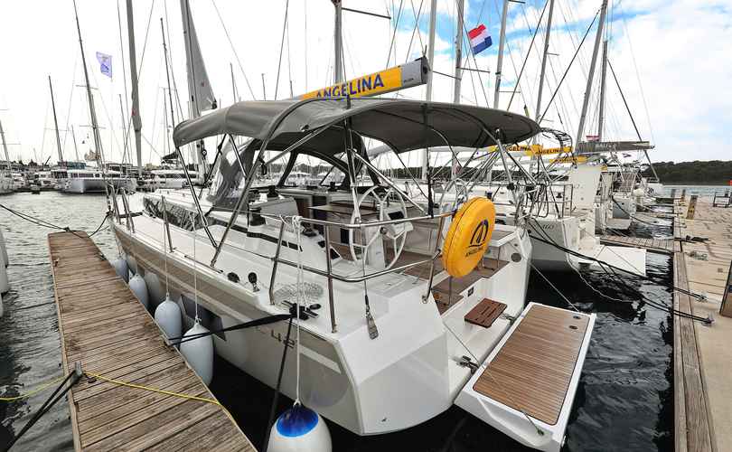 Photo Bavaria C42 (2024)