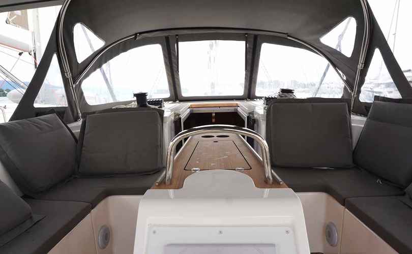 Bavaria C42