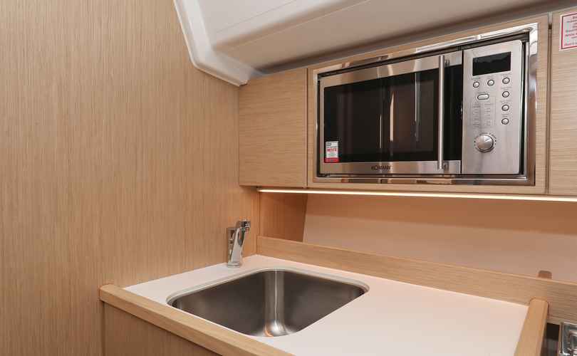 Photo Bavaria C42 (2024)