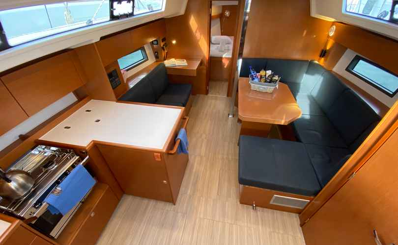 Photo Bavaria C42 (2022)