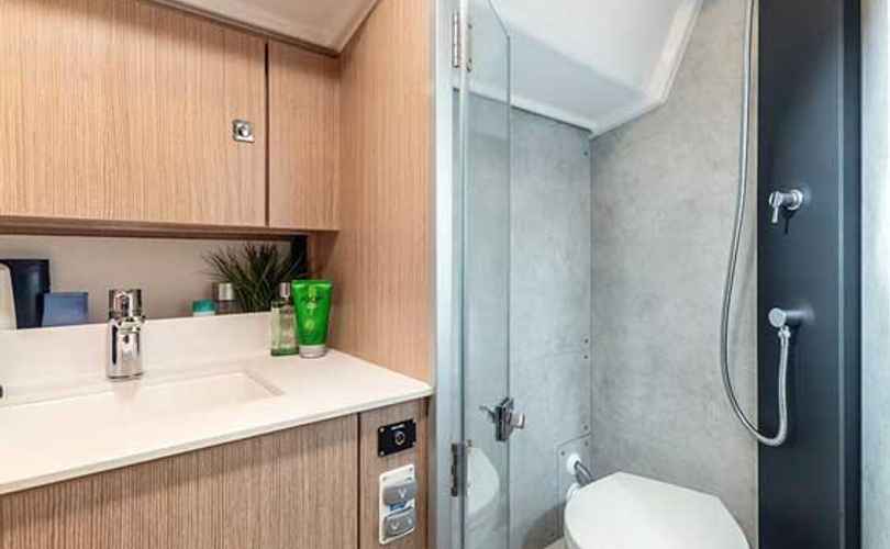 Photo Bavaria C42 (2024)