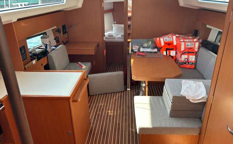 Photo Bavaria C42 (2024)