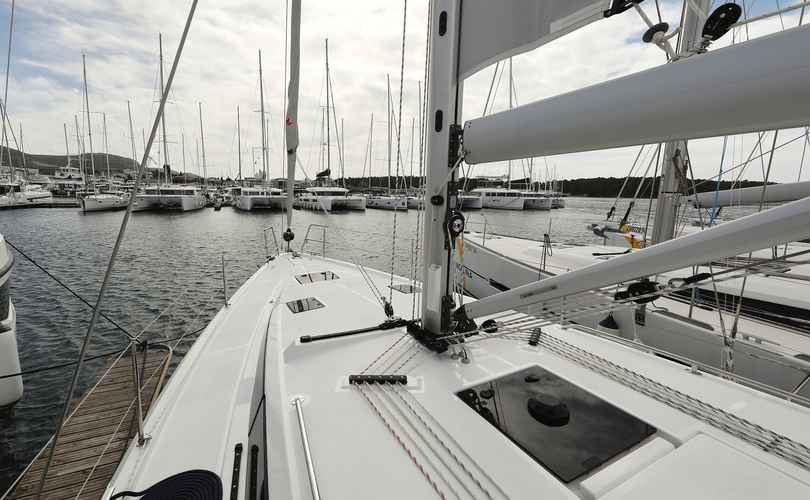 Photo Bavaria C42 (2024)