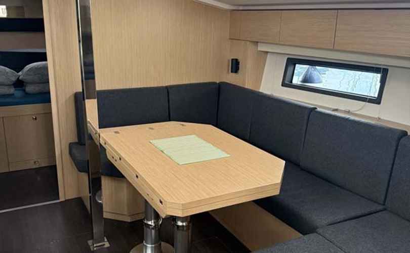 Photo Bavaria C42 (2024)