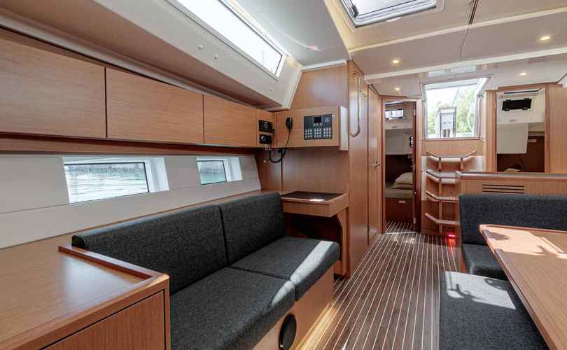 Bavaria C45