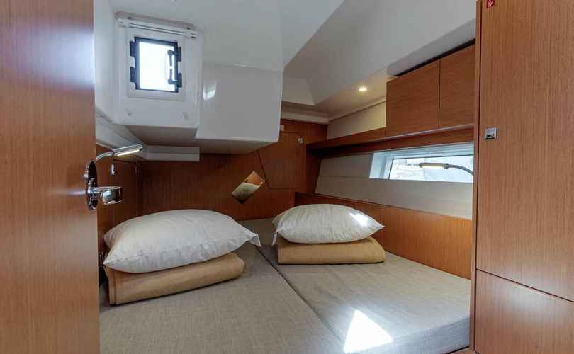 Bavaria C45