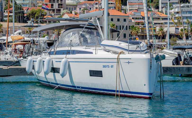 Bavaria C46