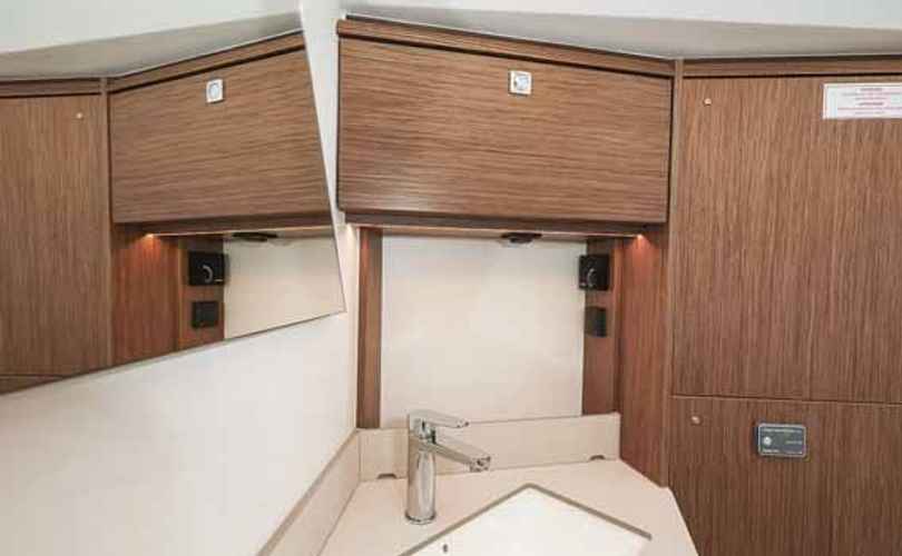 Bavaria C46