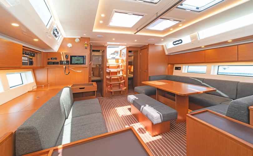 Bavaria C57