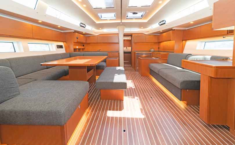 Bavaria C57