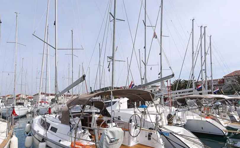 Bavaria Cruiser 34