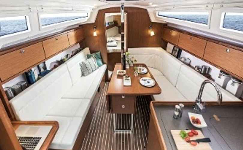Photo Bavaria Cruiser 34 (2023)