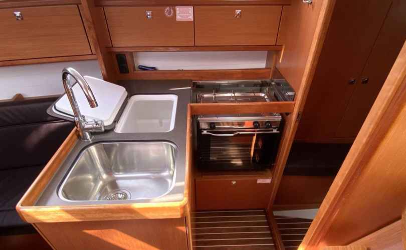 Bavaria Cruiser 34