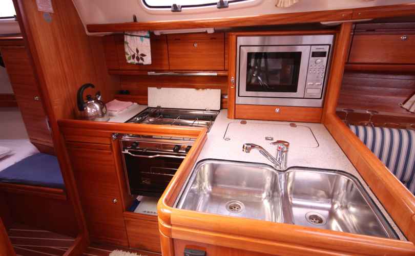 Bavaria Cruiser 34