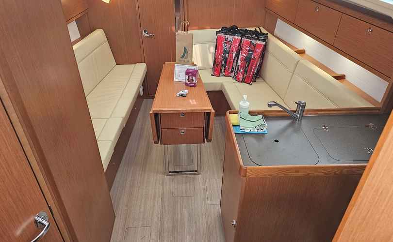 Photo Bavaria Cruiser 34 (2024)