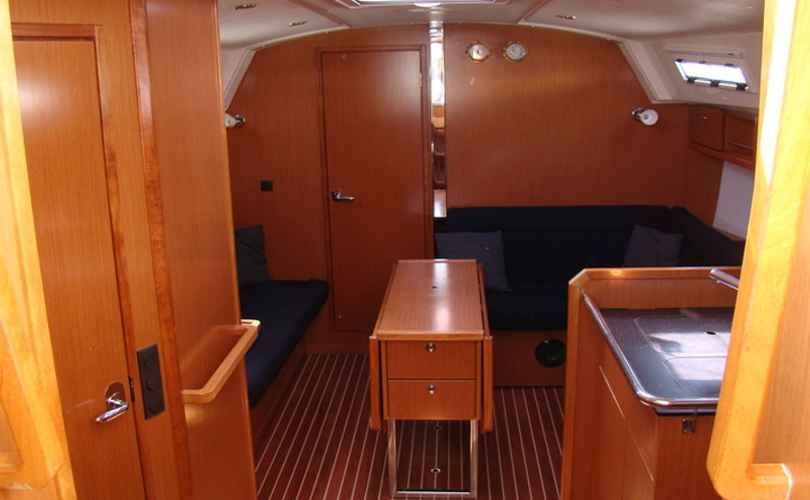 Bavaria Cruiser 36