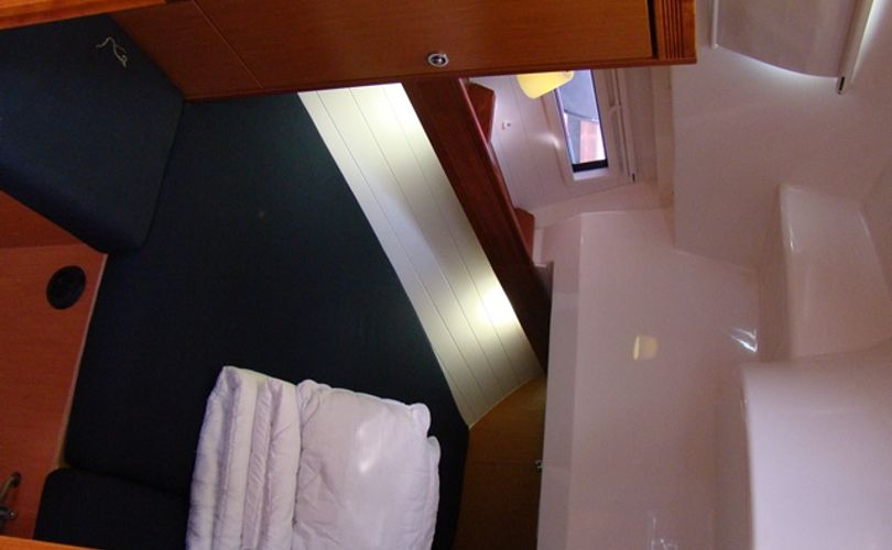 Bavaria Cruiser 36