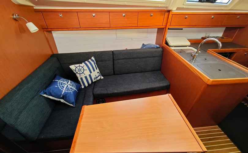 Photo Bavaria Cruiser 37 (2014)