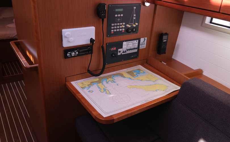 Bavaria Cruiser 37
