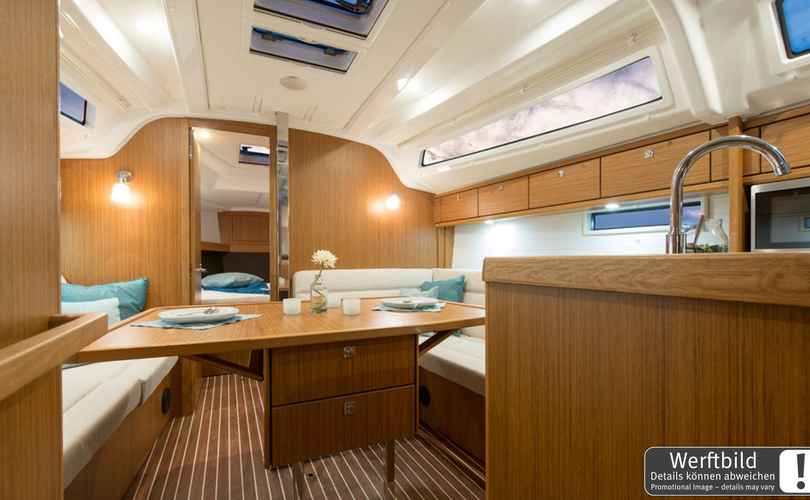 Bavaria Cruiser 37
