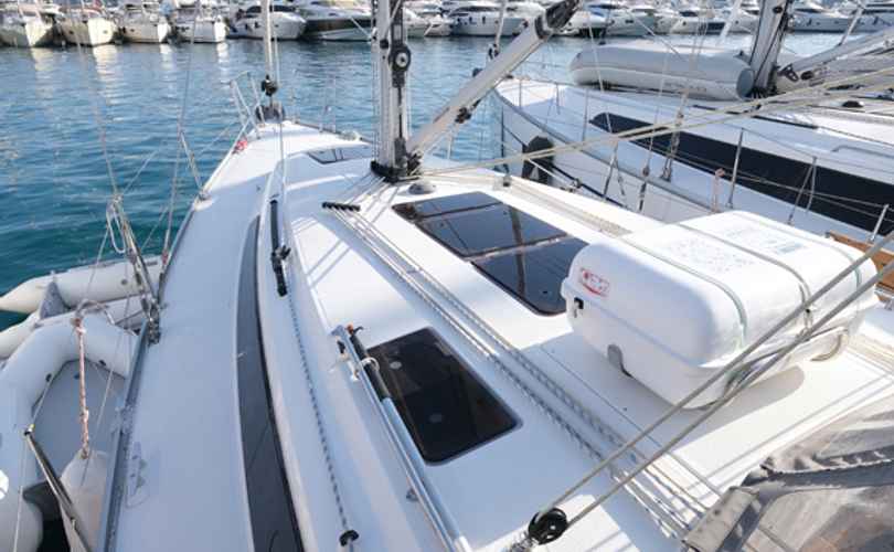 Bavaria Cruiser 37