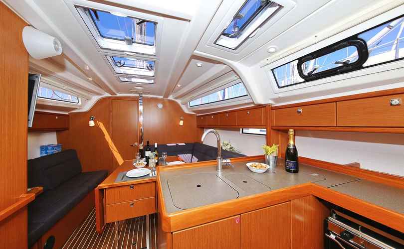 Photo Bavaria Cruiser 37 (2014)