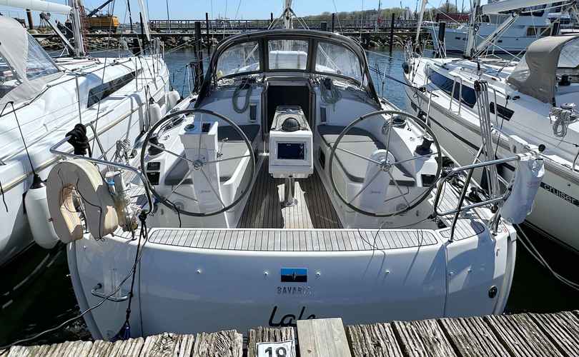 Bavaria Cruiser 37