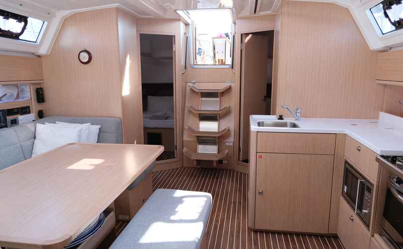Bavaria Cruiser 46 Style