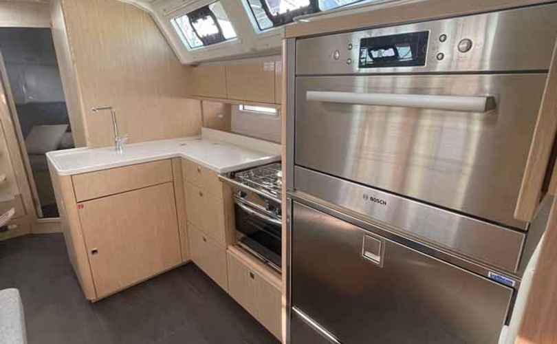 Bavaria Cruiser 46 Style