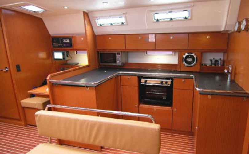 Bavaria Cruiser 50
